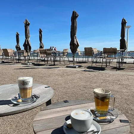 Mit Balkon Direkt Am