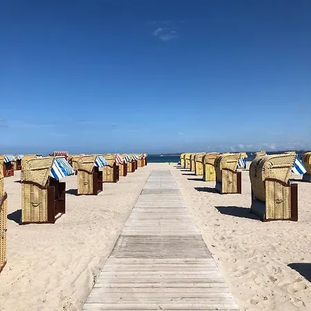 Mit Balkon Direkt Am