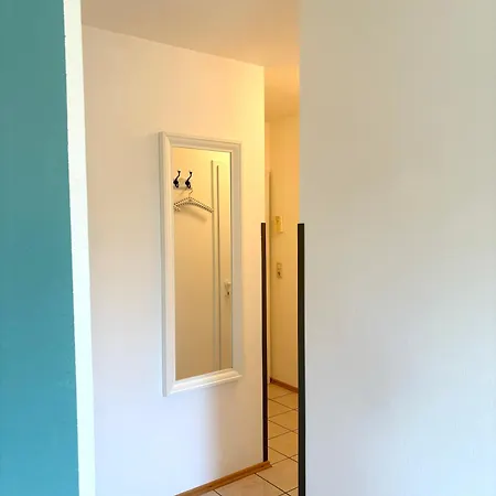 Kaiserperle Mit Balkon Direkt Am * 吕贝克
